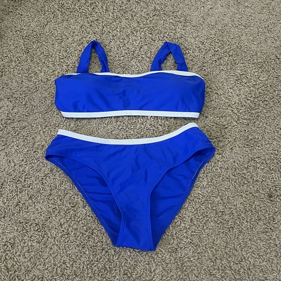 Royal Blue Bikini - Picture 5 of 6